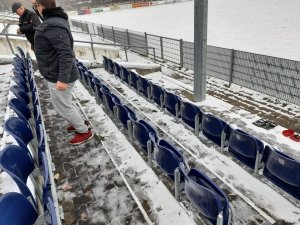 Arbeitseinsatz bei Schneegestöber