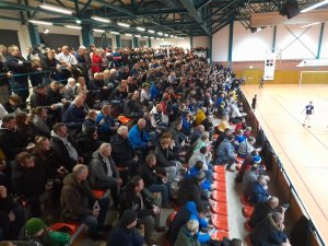 Stahl gewinnt beim hejosa-Cup und spendet Siegprämie