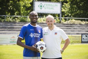 Von der Insta-Nachricht zum neuen Stahl-Spieler: Princewill Ishmael Chimenem verstärkt die Offensive