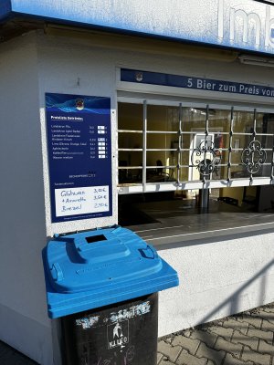Becher(n) für das neue Flutlicht!